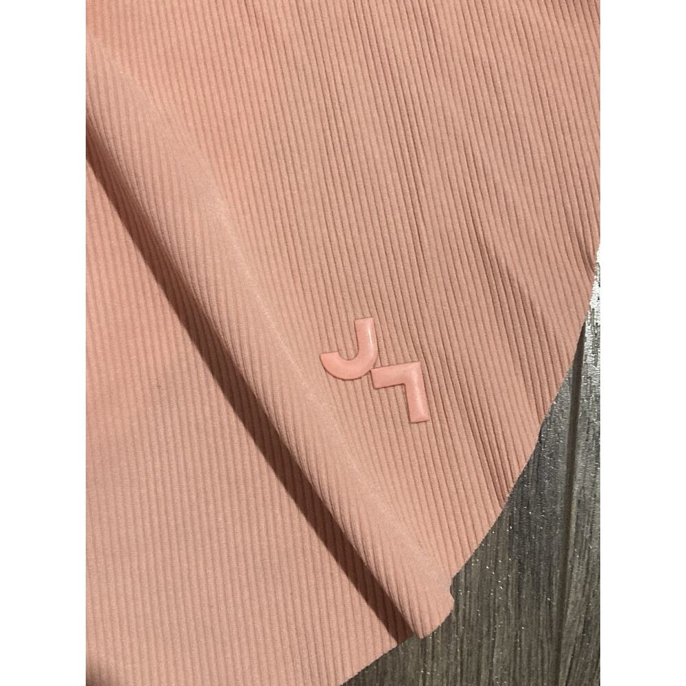 JoyLab Coral Double Layer Flutter Shorts Size Small With Pockets And Drawstrings - Picture 2 of 10